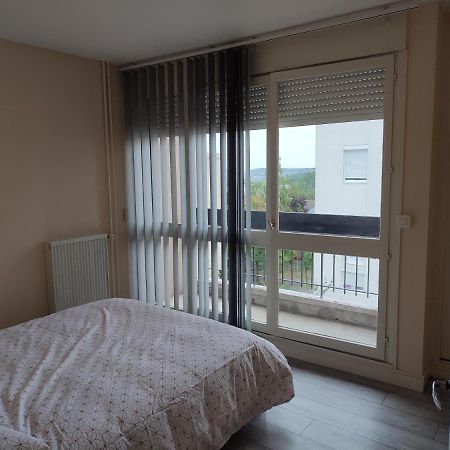 Grand Et Superbe Appartement Proche Paris Creil Esterno foto
