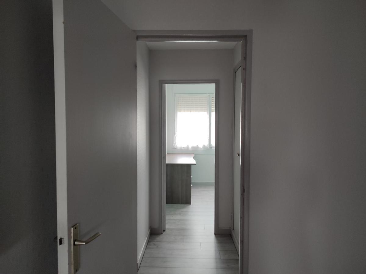 Grand Et Superbe Appartement Proche Paris Creil Esterno foto