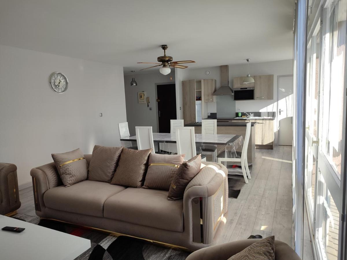 Grand Et Superbe Appartement Proche Paris Creil Esterno foto