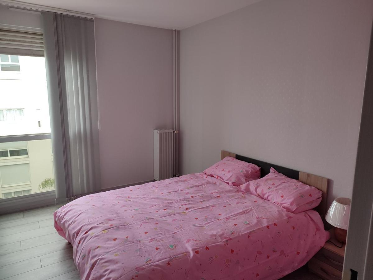 Grand Et Superbe Appartement Proche Paris Creil Esterno foto