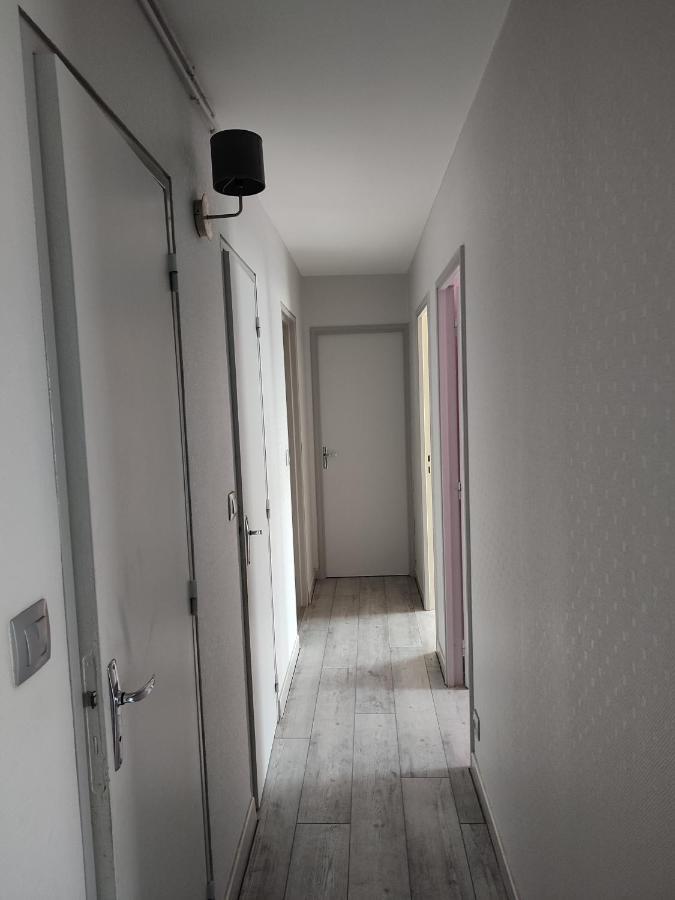 Grand Et Superbe Appartement Proche Paris Creil Esterno foto